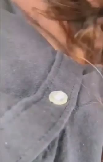 මයි එයයි පොඩ්ඩක් කැලෙ පැත්තට ගියා..😍