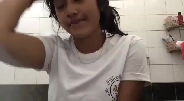 SL police aunty sex video Sri Lankan Sex Videos