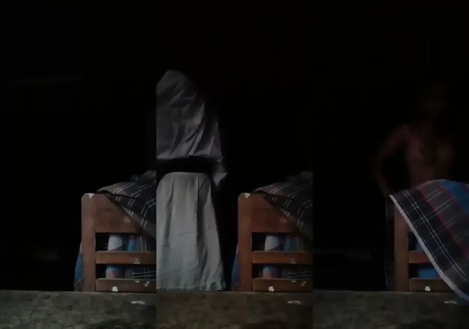 Room Fun Sinhala Voice – Sri lankan porn video