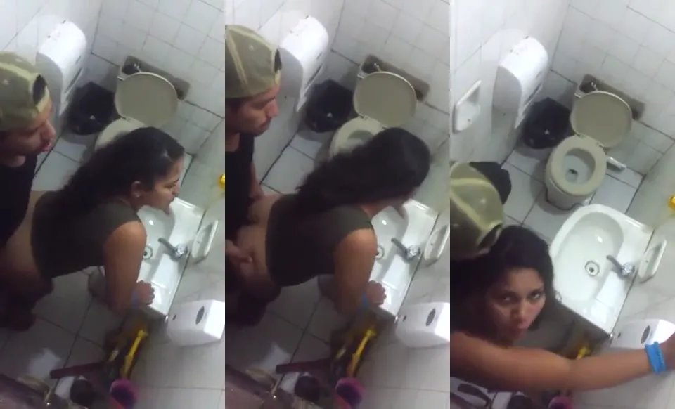 office එකෙ washroom එක අස්සෙ එකි දෙන සැප | leak video